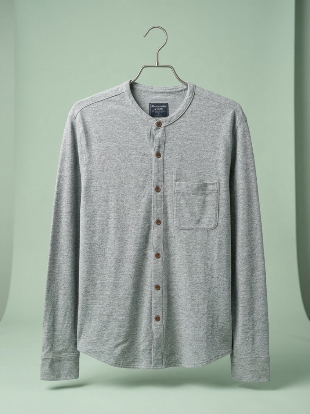 Abercrombie & Fitch Men’s Grey Henley Button-Down Shirt
